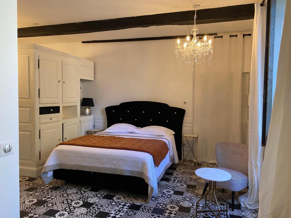 Chambre D'Hote 1787 : Les Terrasses Des Pyrenees Laloubere Buitenkant foto